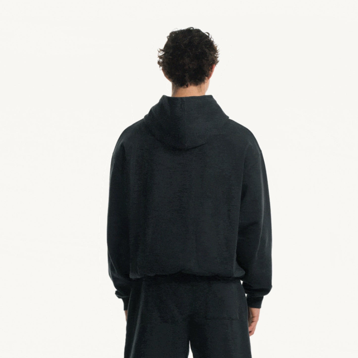 ESSENTIAL HOODIE <NOIR VINTAGE>