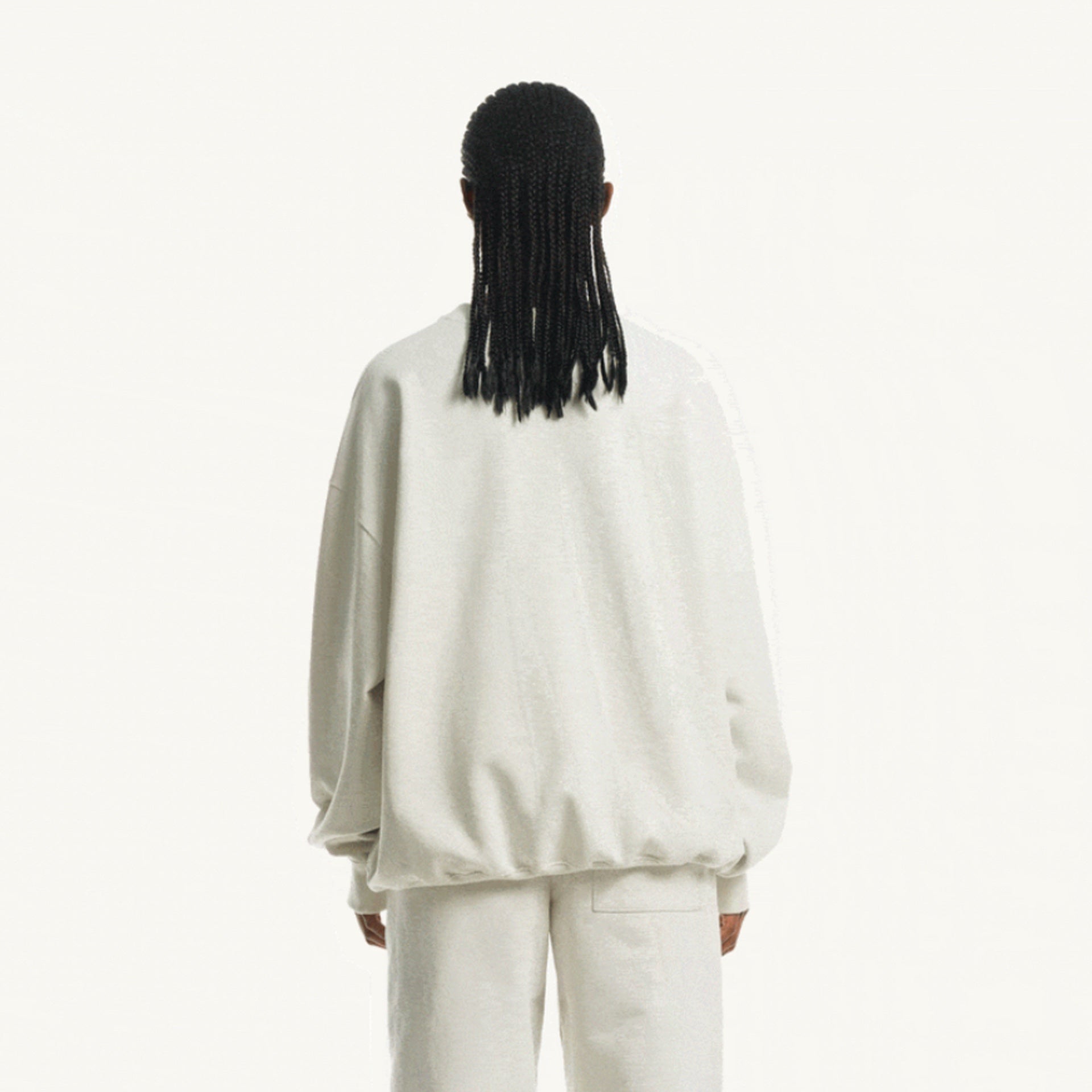 ESSENTIAL SWEATER <BLANC CASSE>